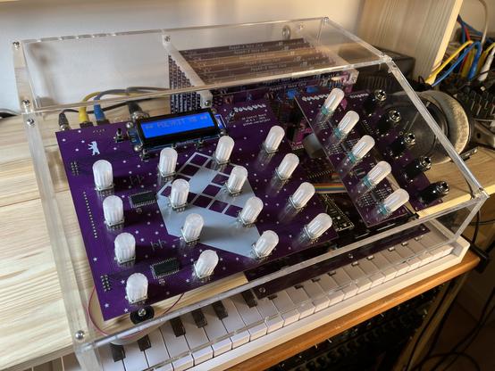 Complete polysynth in a nice transparent acrylic casing