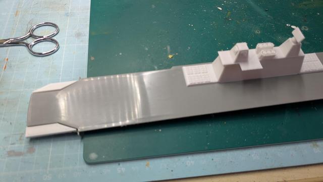 Revell/3Dprined German Flugdeckfregatte 1/700 scale model