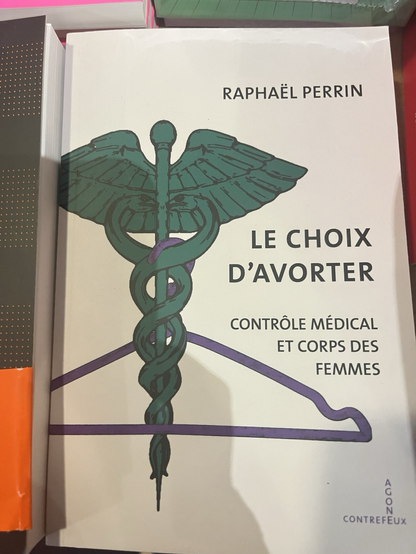 Couverture du livre le choix d’avorter de Raphaël Perrin, éditions avons