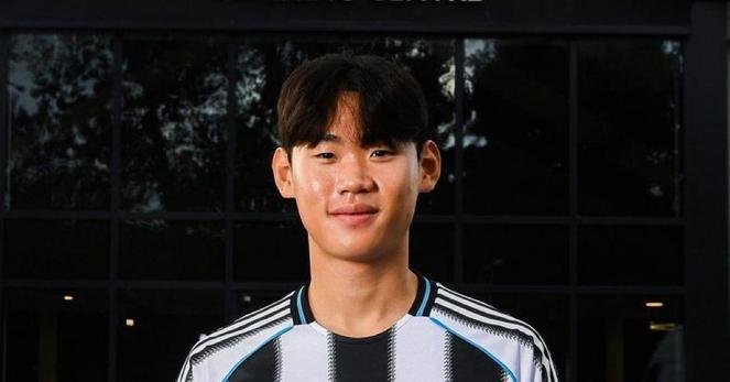 Newcastle sign record-breaking South Korean prospect
