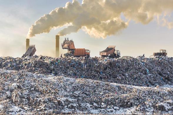 EU seeks ambitious agreement to tackle plastic pollution
