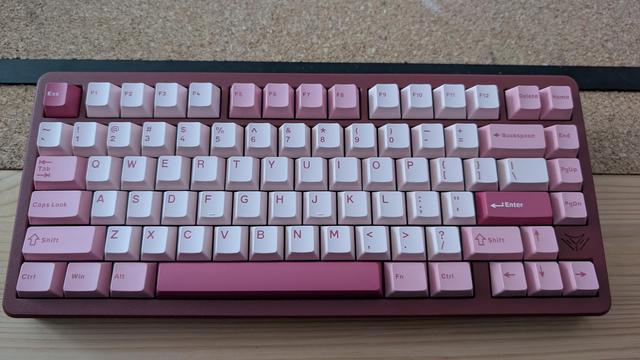 Inky75 with stock pbt keycaps