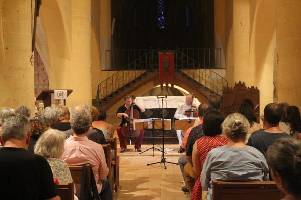 📷 Concert pour deux violoncelles du 🎵 10ème BACH FESTIVAL GERS 2025 à Bassoues, ⛪️ Basilique Saint-Fris 🍇 32320 #Astarac #Gers #Occitanie #France 🇫🇷

🎻 DUO BRIKCIUS / Anna BRIKCIUSOVÁ - violoncelle, František BRIKCIUS - violoncelle 🎻 🇨🇿

🎼 Johann Sebastian Bach, Wolfgang Amadeus #Mozart, Georges #Bizet, #IrenaKosíková, Gabriel #Fauré

#BachFestivalGers #BACH340