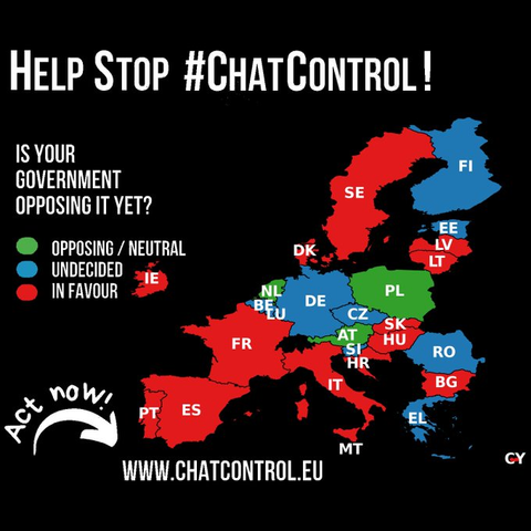 Mapa de la Unión Europea en el que se ve que solo hay tres gobiernos que se opongan a Chat Control (Países Bajos, Polonia y Austria). El resto, están a favor o indecisos. Remite a más información en la web chatcontrol.eu