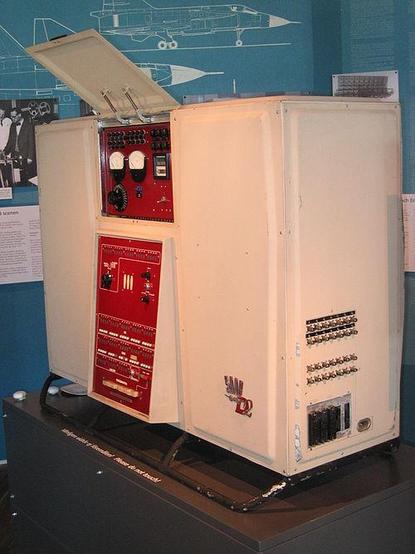 A photo of a computer from the linked website.