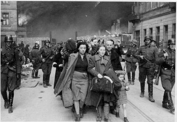 The Warsaw Ghetto (Photo: PICRYL)