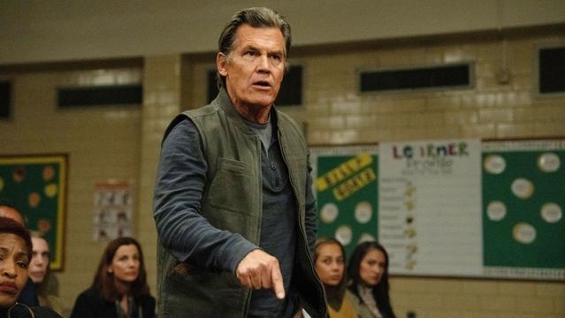 WEAPONS, Josh Brolin, 2025. ph: Quantrell Colbert  /© Warner Bros. /Courtesy Everett Collection