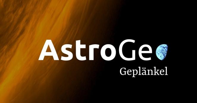 Das AstroGeo-Logo mit dem Schriftzug „AstroGeo“, darunter steht „Geplänkel“