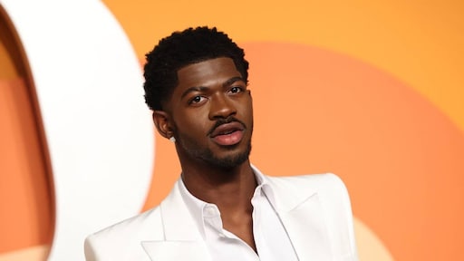 TMZ: Lil Nas X opgepakt omdat hij agent aanviel