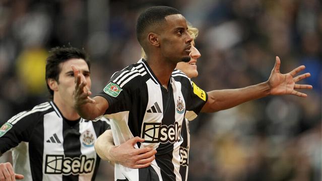 Troy Deeney Urges Isak to Disrupt Newcastle Training Amidst Transfer Standoff