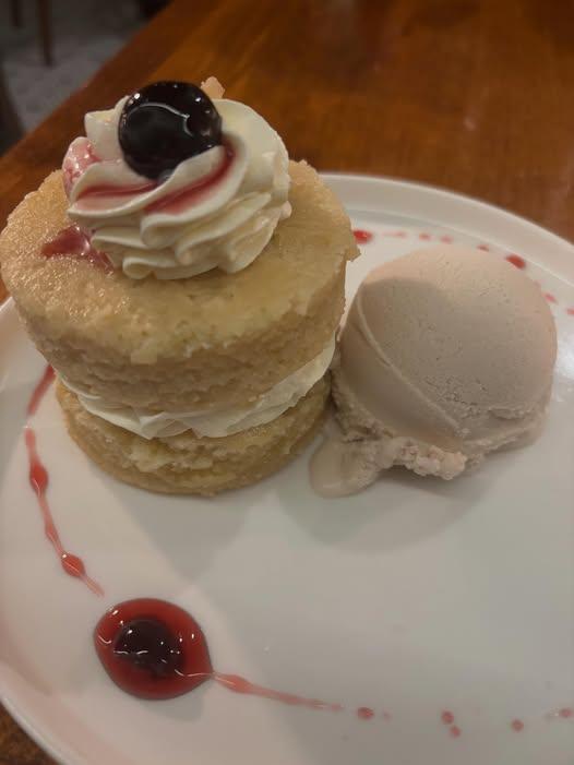 At Joylark in Fairfield. This #vegan olive oil cake with lemon curd whipped cream and ginger miso ice cream was the cat’s meow.