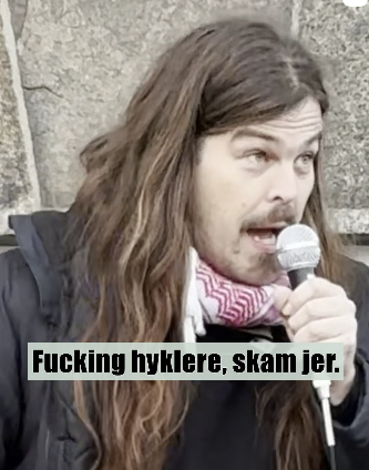 Pelles tale til 'Hvem passer på grisene' demonstration.