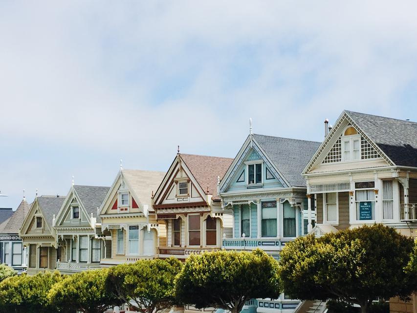 Portada Reglas clave para evaluar propiedades comparables en avalúos inmobiliarias
