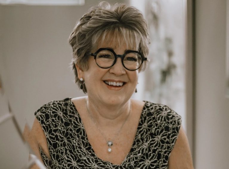 Beyond the Surface: Healing, Visibility, and Aligned Connection. Janet Hamilton on TAP Interviews!