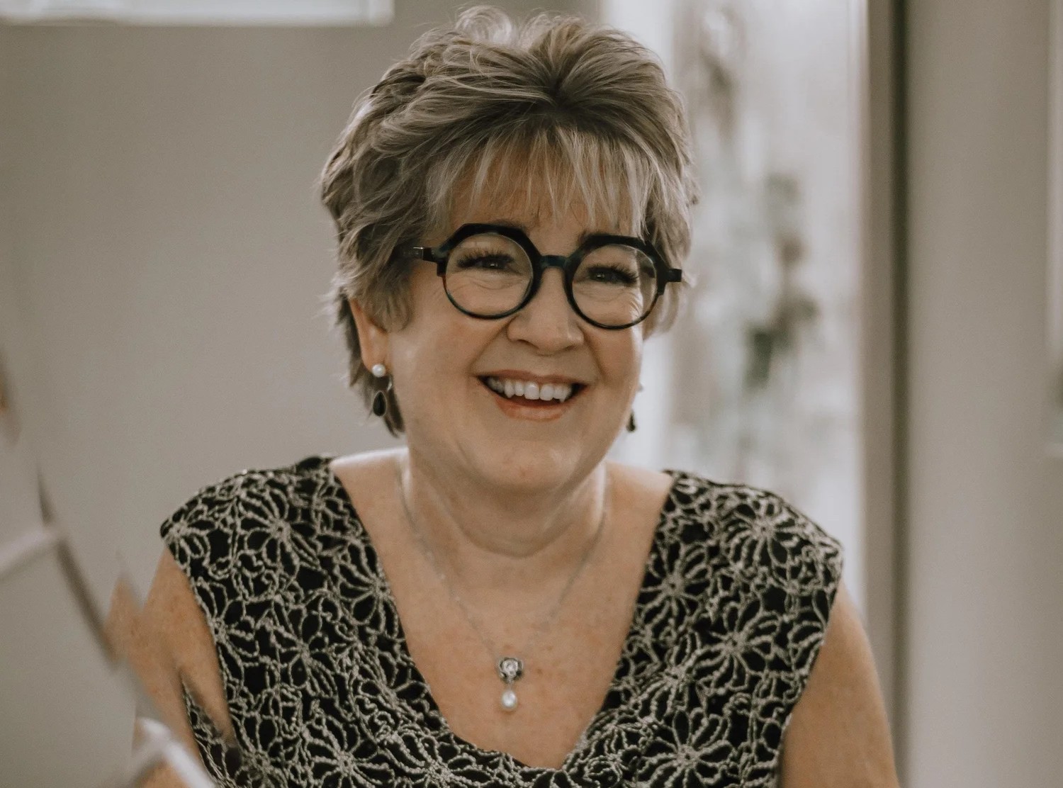 Beyond the Surface: Healing, Visibility, and Aligned Connection. Janet Hamilton on TAP Interviews!