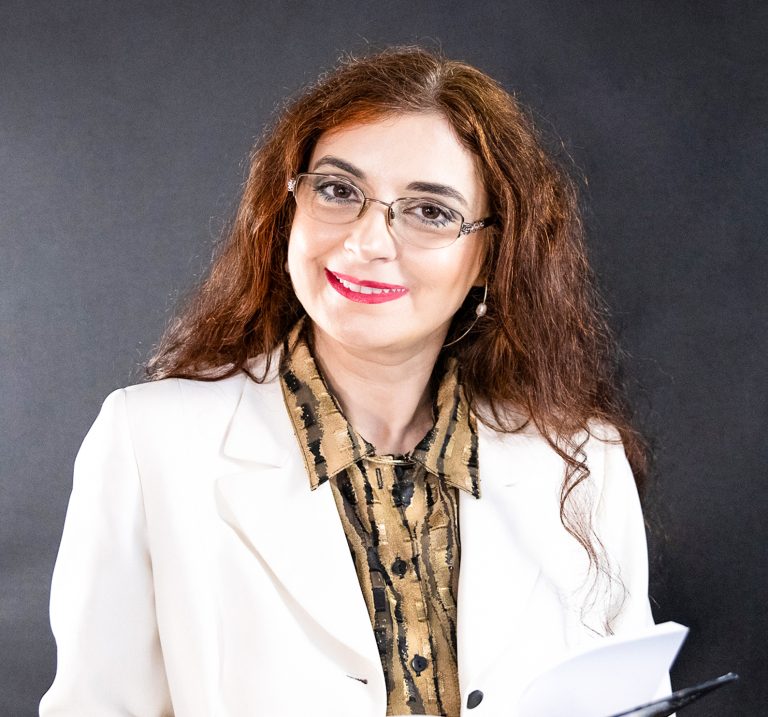 Trading Fiction for Truth: Lisa Kirkwood Shares the Value of Raw Storytelling on TAP Interviews!