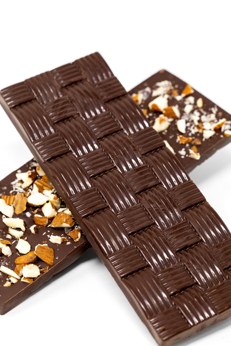 Craft Chocolate Bar - Dark Chocolate Salted Almond 1000mg THC - image 2