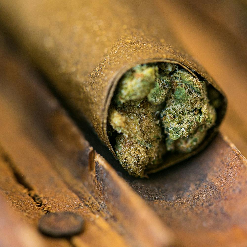 El Blunto - Starkiller - 1.75G Cannabis Cigar [Blunt] - image 4