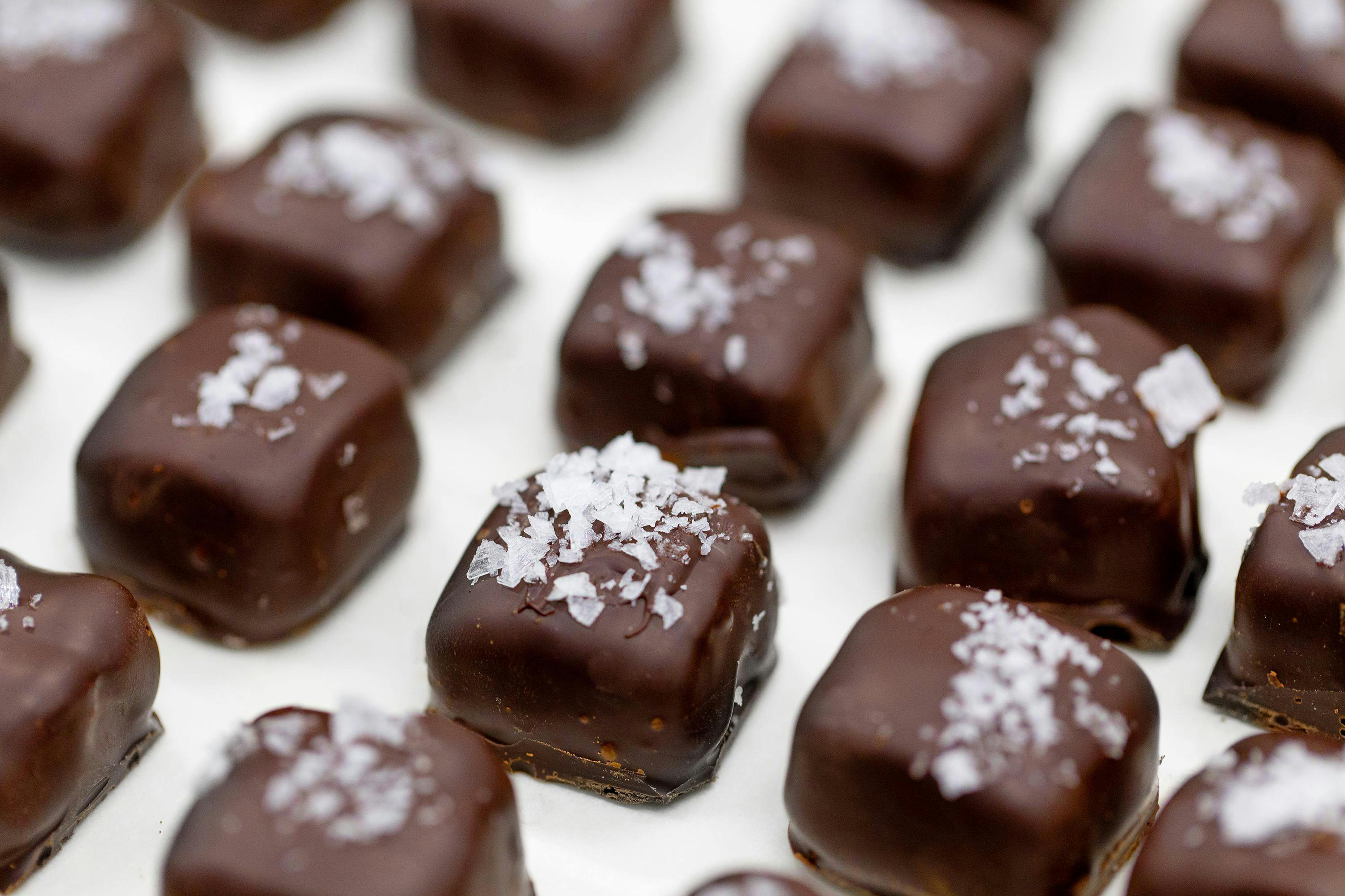 Great Northern Cannabis 40mg Dark Chocolate Caramels (Indica) 1:1 THC:CBD - image 2