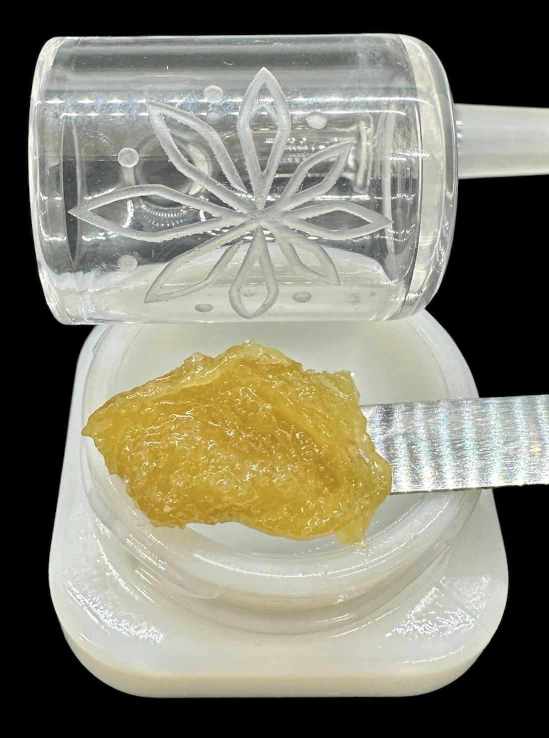 3.5 Salty Dawgs Quicksand CBD Badder - image 1