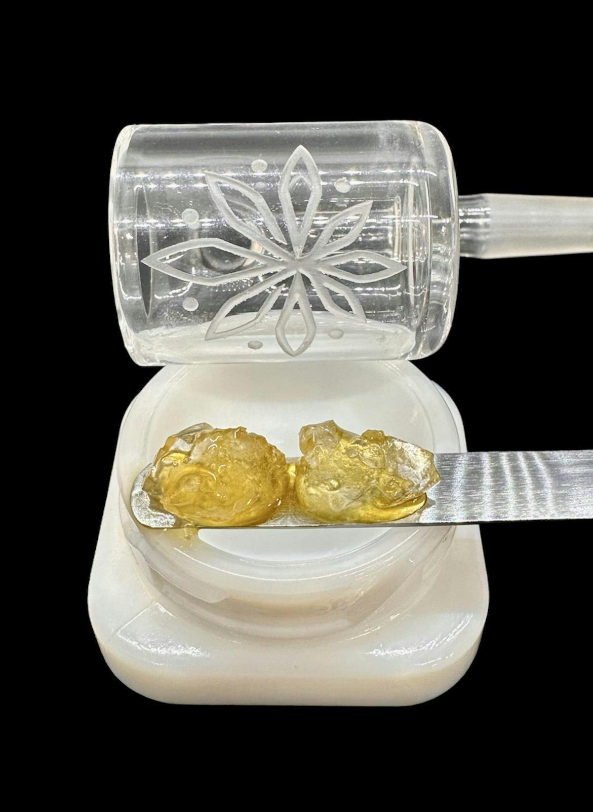 3.5g Very Cherry Diamonds & Sauce - image 1
