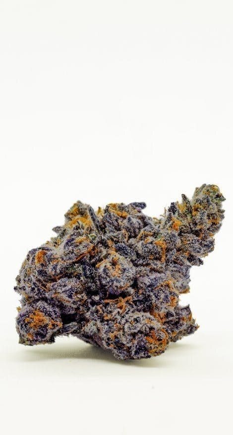 Lumpy's Flowers | Alien Apple | 7g Mylar Bag - image 1