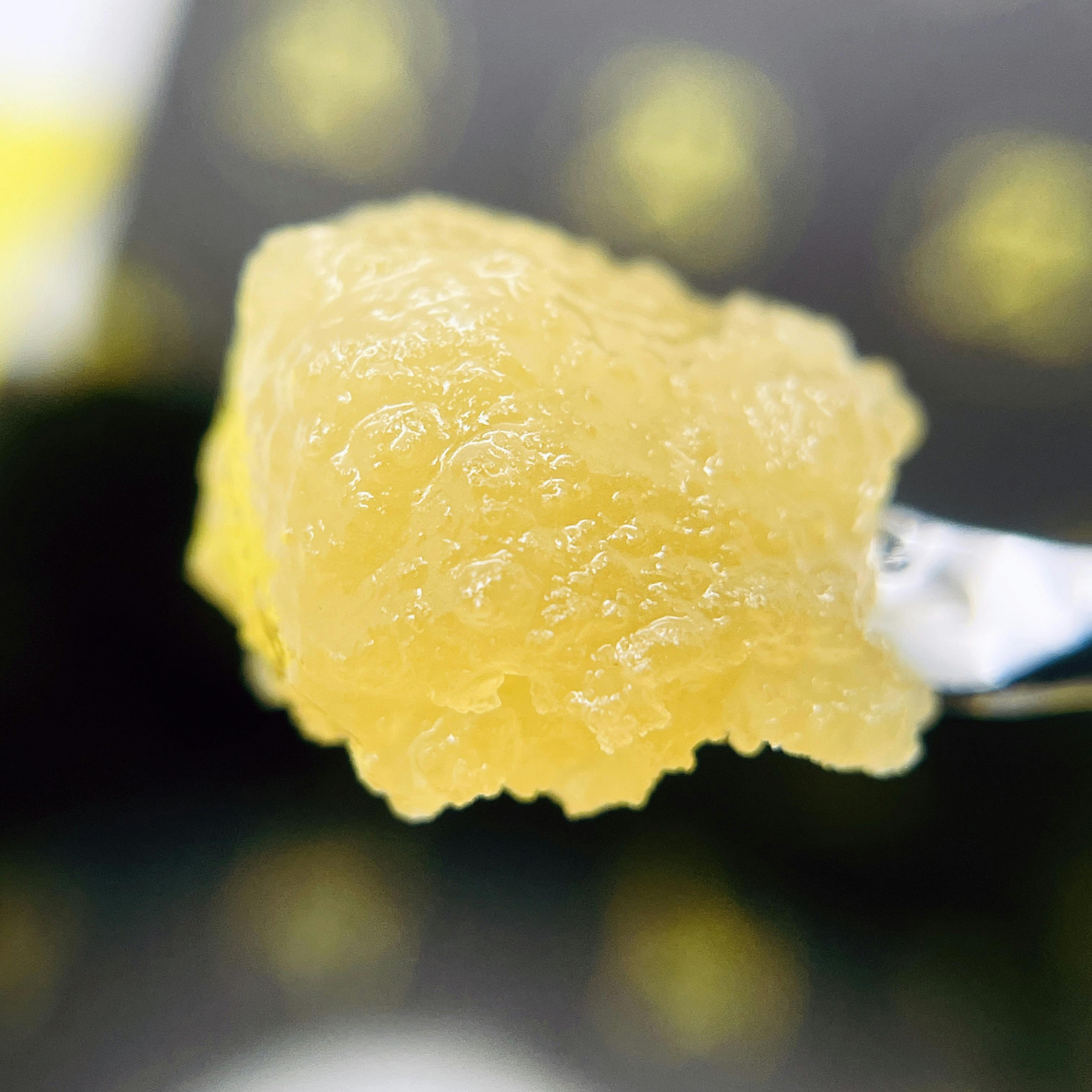 22K - Blue Banana - Live Resin Badder - 1 Gram - image 1