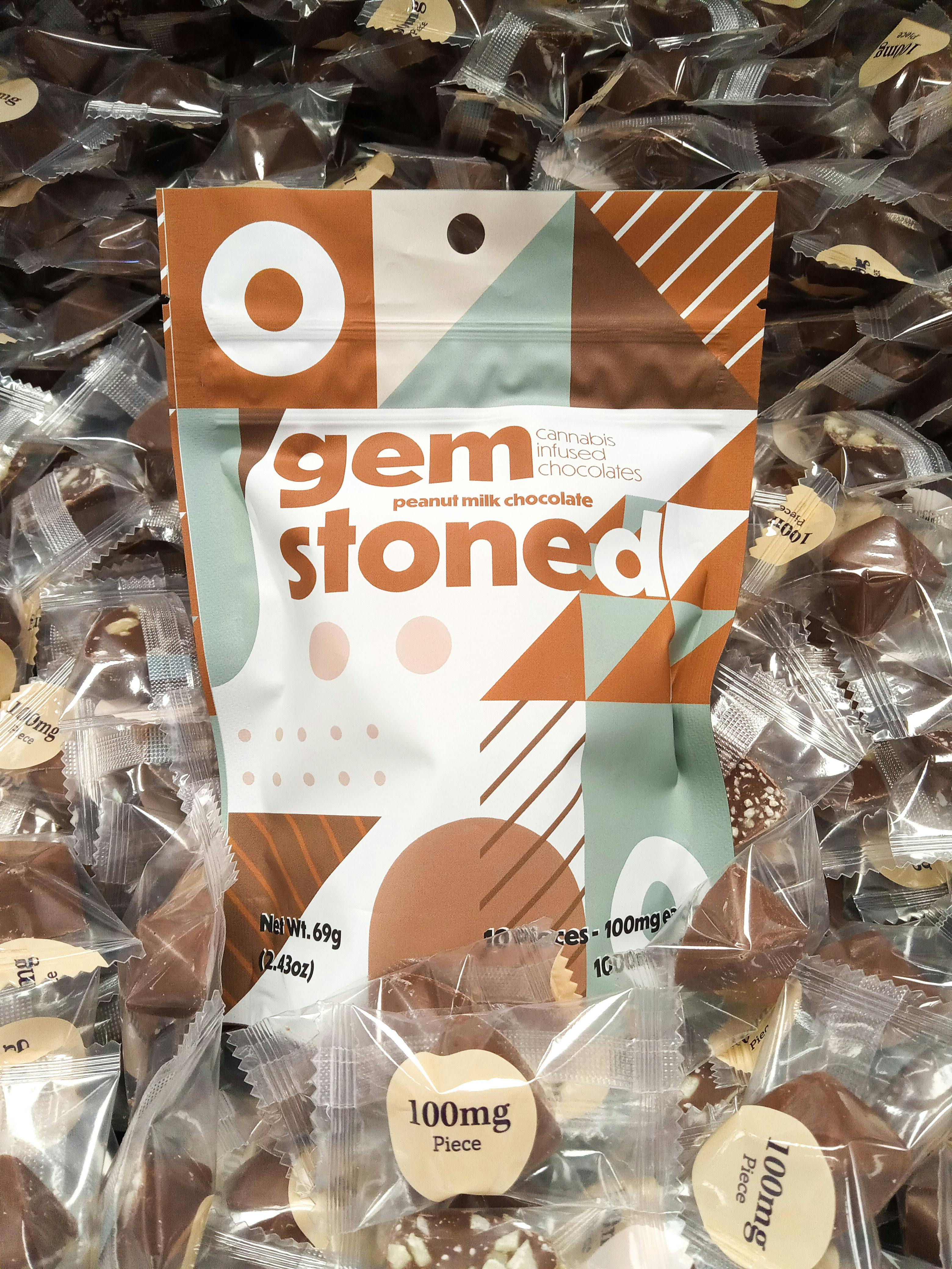 Gem Stoned Milk Chocolate with Peanuts - 1000mg - image 1