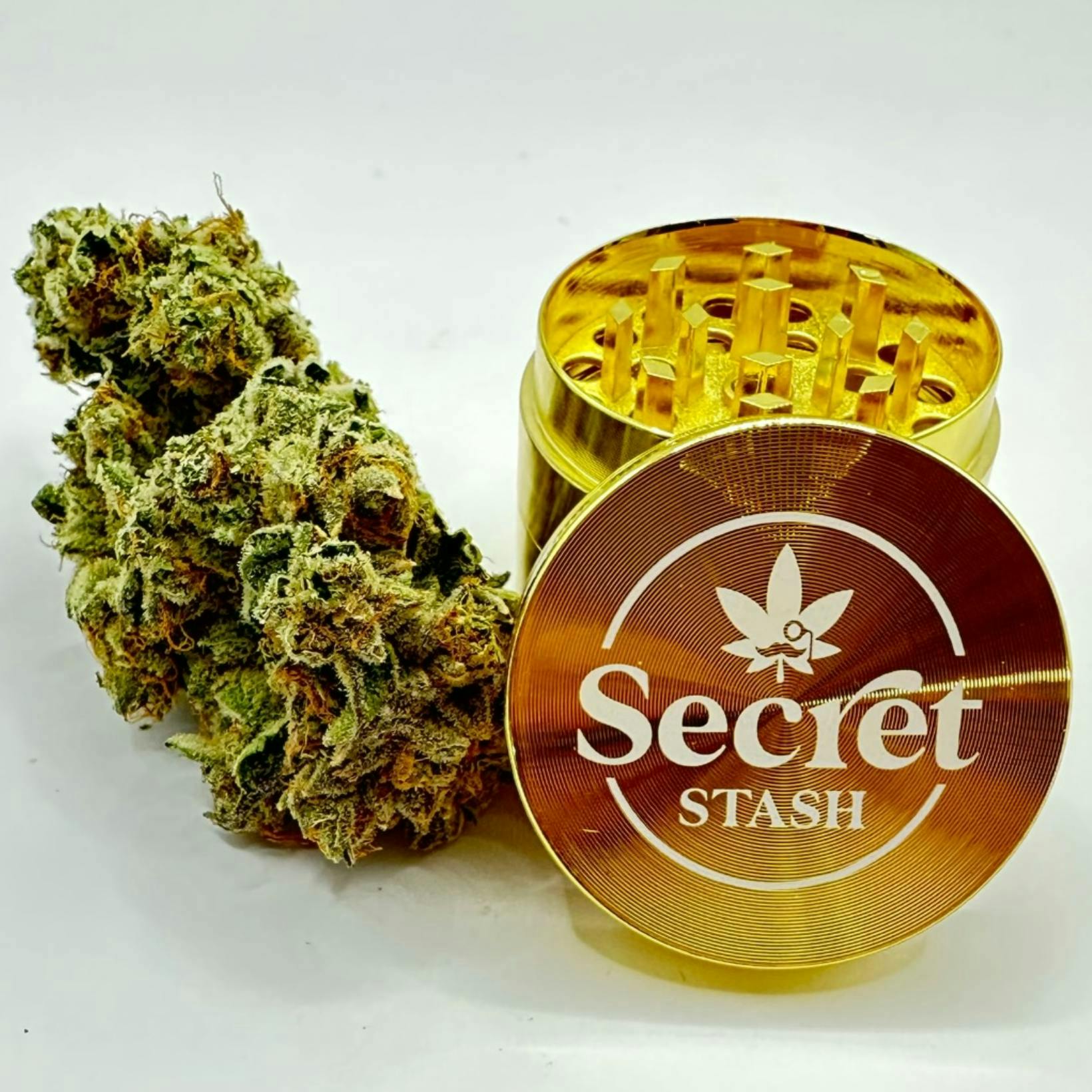 Secret Stash - Small Metal Grinder - Gold - image 1