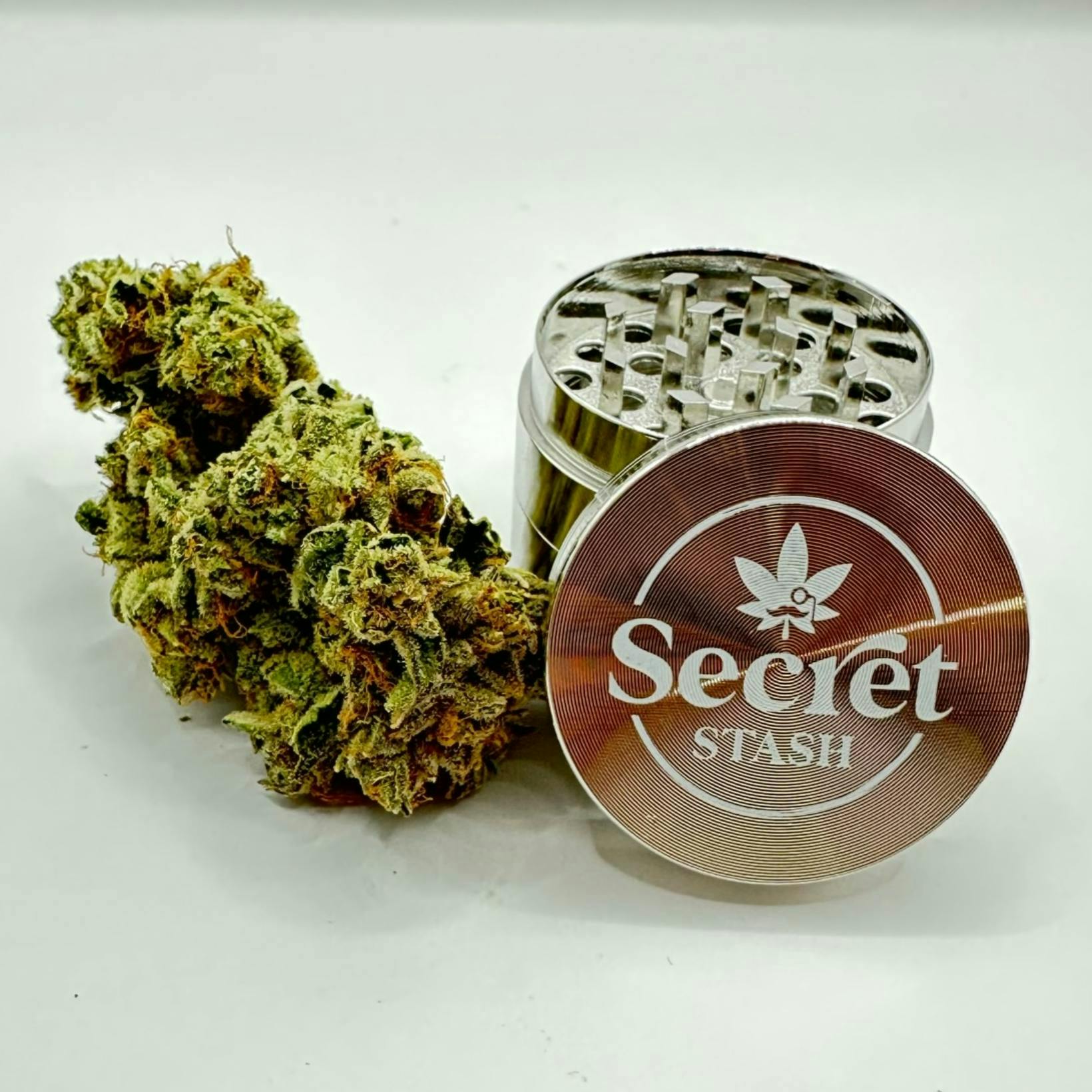 Secret Stash - Small Metal Grinder - Silver - image 1