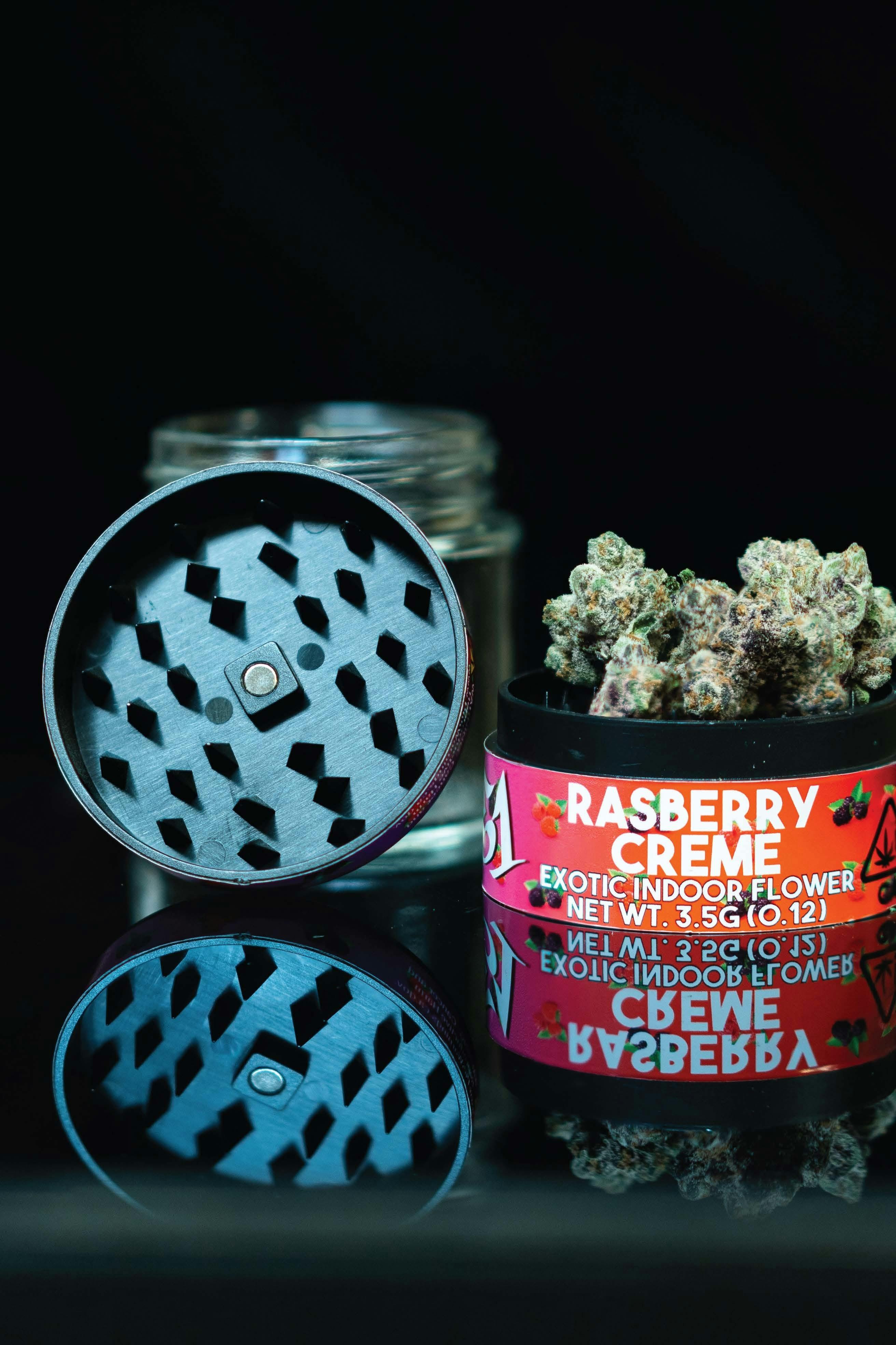 Blaze1 - Raspberry Creme Exotic Indoor Flower, Heady Grinder Jar Included - image 3